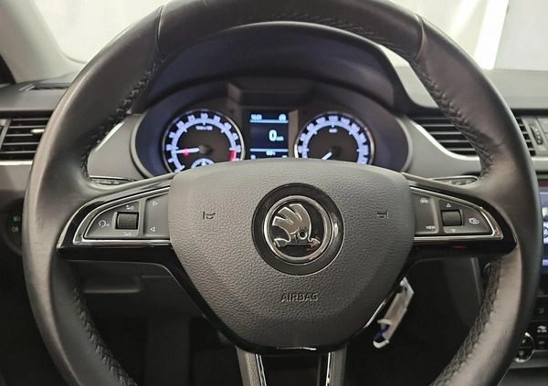 Skoda Octavia cena 61500 przebieg: 91424, rok produkcji 2019 z Łosice małe 379